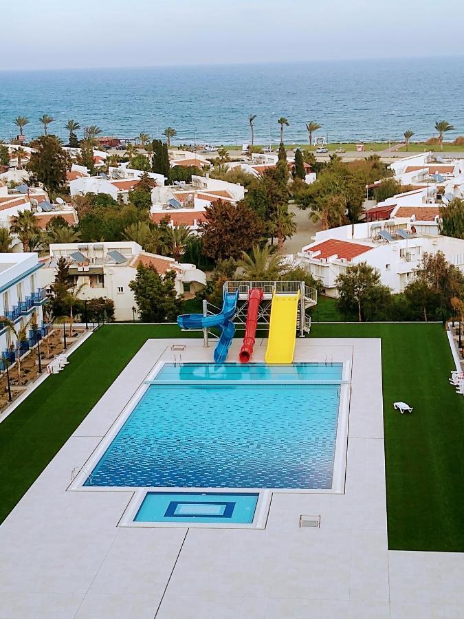 Royal Life Residence Poseidon Studio Trikomo Exterior photo